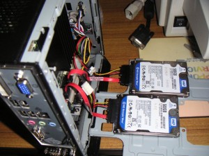 小型PCのハードディスク交換～安芸郡坂町