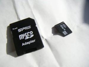 microSD 32GB 0バイトと表示される