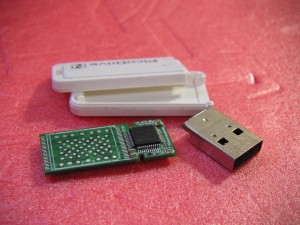 PicoDrive N 8GB 折れたUSBメモリからのデータ復旧