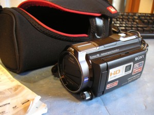 SONY HDR-PJ760 サムネイルが消えてしまったビデオカメラ　データ復元が必要なのかと思いきや実は・・・