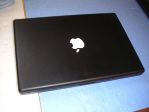 MacBook 13-Inch Late 2006 (A1181)　熱で電源が落ちる　CPUファン交換修理