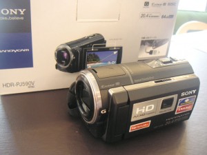 SONY HDR-PJ590V  フォーマットしてしまったビデオカメラのデータ復元